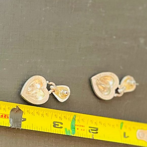 VINTAGE RARE HEART DANGLE drop earings - Picture 3 of 3